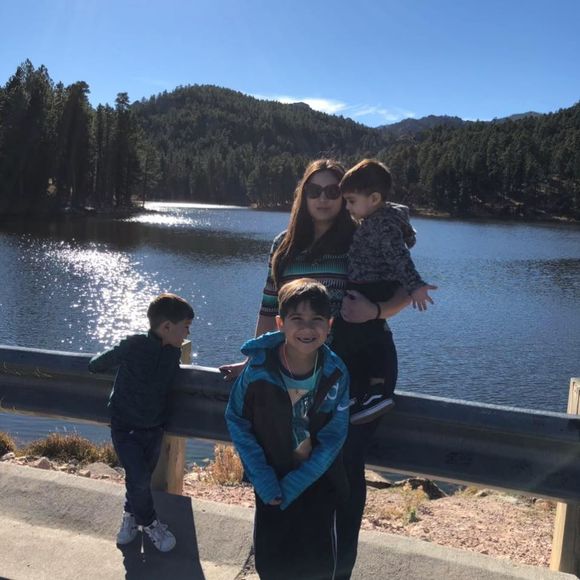 Meet your Posher, Verónica - Picture 1 of 1